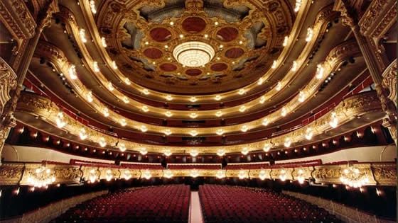 AVION PRĂBUȘIT FRANȚA: Doi cântăreți faimoși de operă, printre victimele catastrofei aviatice 