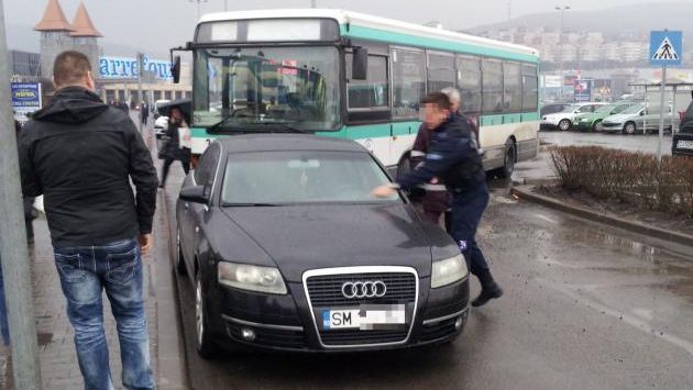 Parcarea anului: cum a devenit isprava unui şofer din Satu Mare virală pe internet