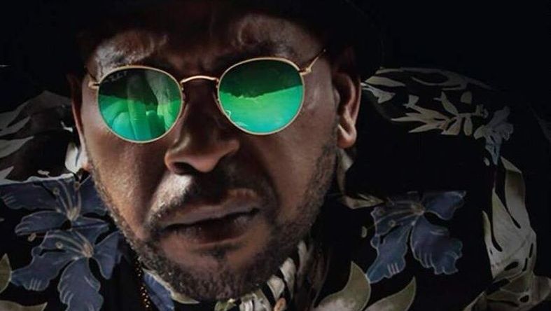 Un cântăreţ celebru a fost înjunghiat mortal. Iubita sa, principala suspectă