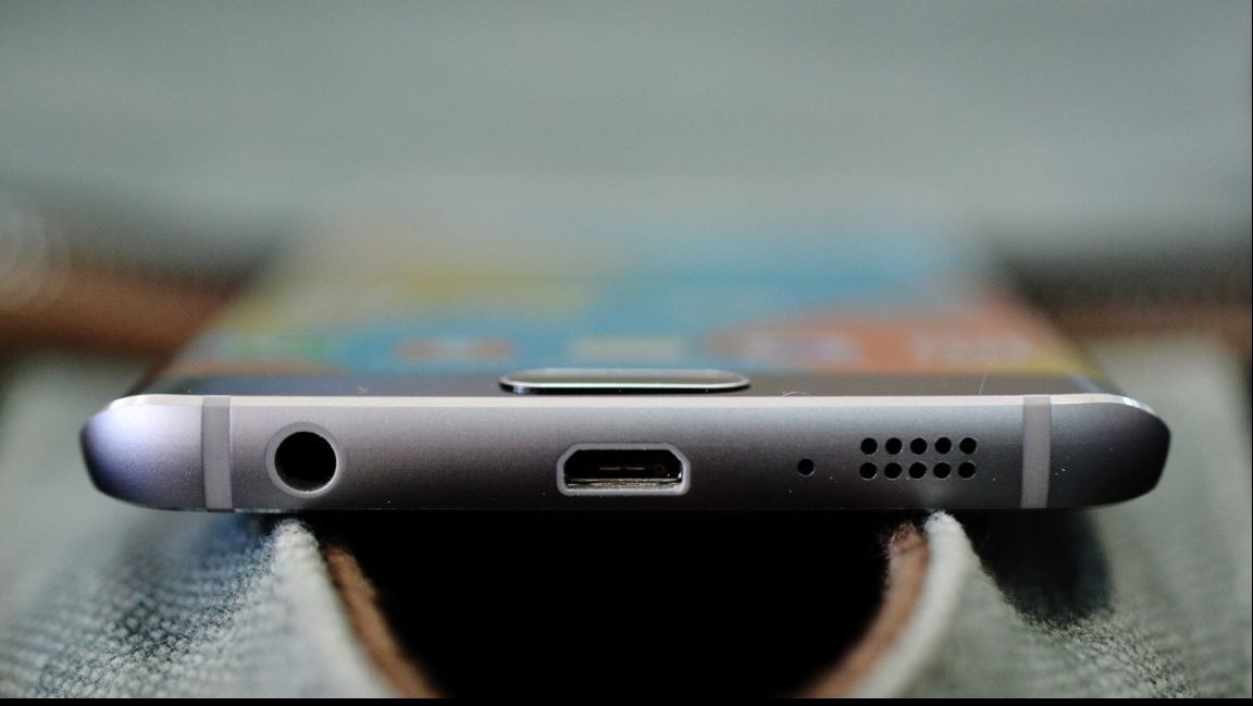 Vrei cel mai bun telefon? Alege-l din lista asta. Meriți ceva extraordinar!