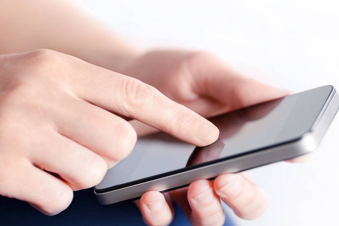 Cum recuperezi fotografiile şi numerele șterse din telefon