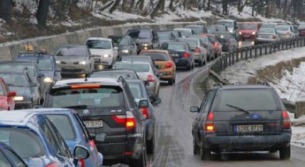 Veste proastă pentru şoferi. Tinerii sub 27 de ani sunt cei mai afectaţi