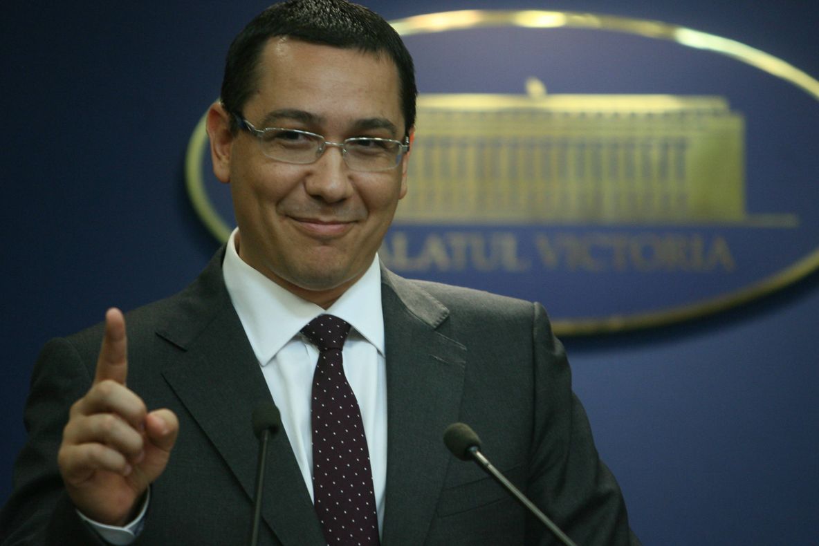 Cum vrea să-i scape Ponta pe miniștrii din CSAT de microfoanele procurorilor