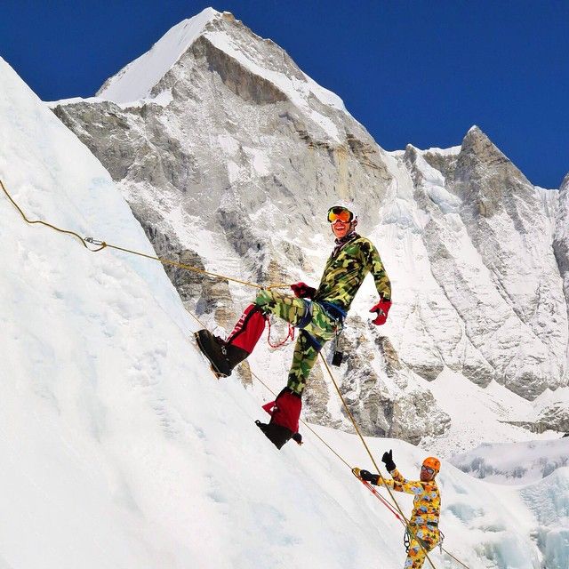 Cutremur Nepal. Unul dintre directorii Google, printre victime: avalanşa l-a surprins pe Everest