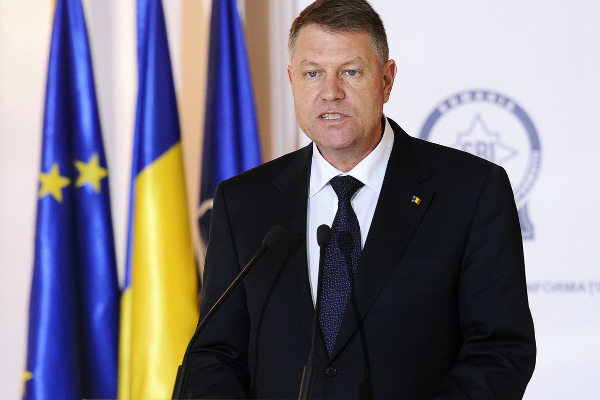 Iohannis: Sărbători fericite celor care serbează Paștele catolic și protestant și Floriile ortodoxe