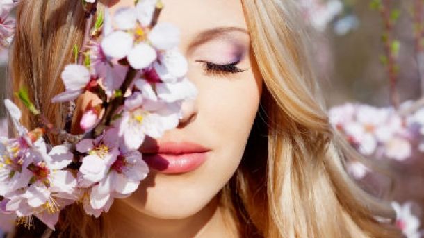 Horoscop aprilie 2015 - Secrete şi răni deschise pentru Taur, Capricorn