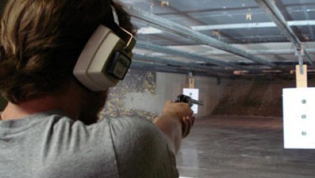 Mesajul lăsat de tânărul care şi-a împuşcat instructorul în poligonul UTI din Bucureşti