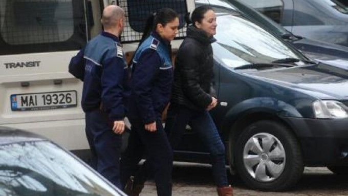 Clipe de coşmar pentru Alina Bica în închisoare. Cu ce este ameninţată