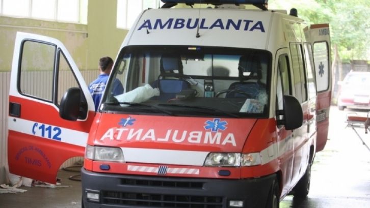 Explozie violentă într-un apartament din Sibiu. Toţi locatarii blocului, evacuaţi 