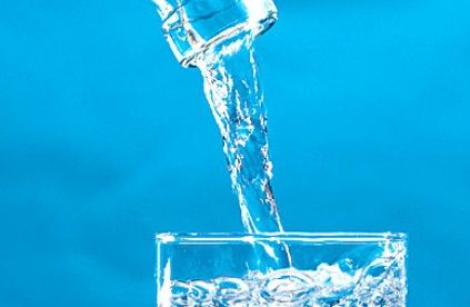 Teodorovici: Reducerea TVA la apă, un sprijin atât pentru populație, cât și pentru operatorii de apă