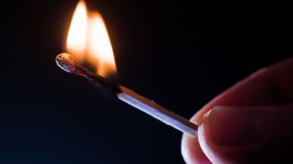 A ajuns la Psihiatrie după ce a vrut să-şi surprindă soţia. Ce gest a făcut bărbatul