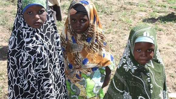 Revoltător. Târgul de orfani din Nigeria. Cât costă o fetiță de 3 ani.”Nu vreți și una de 12?”