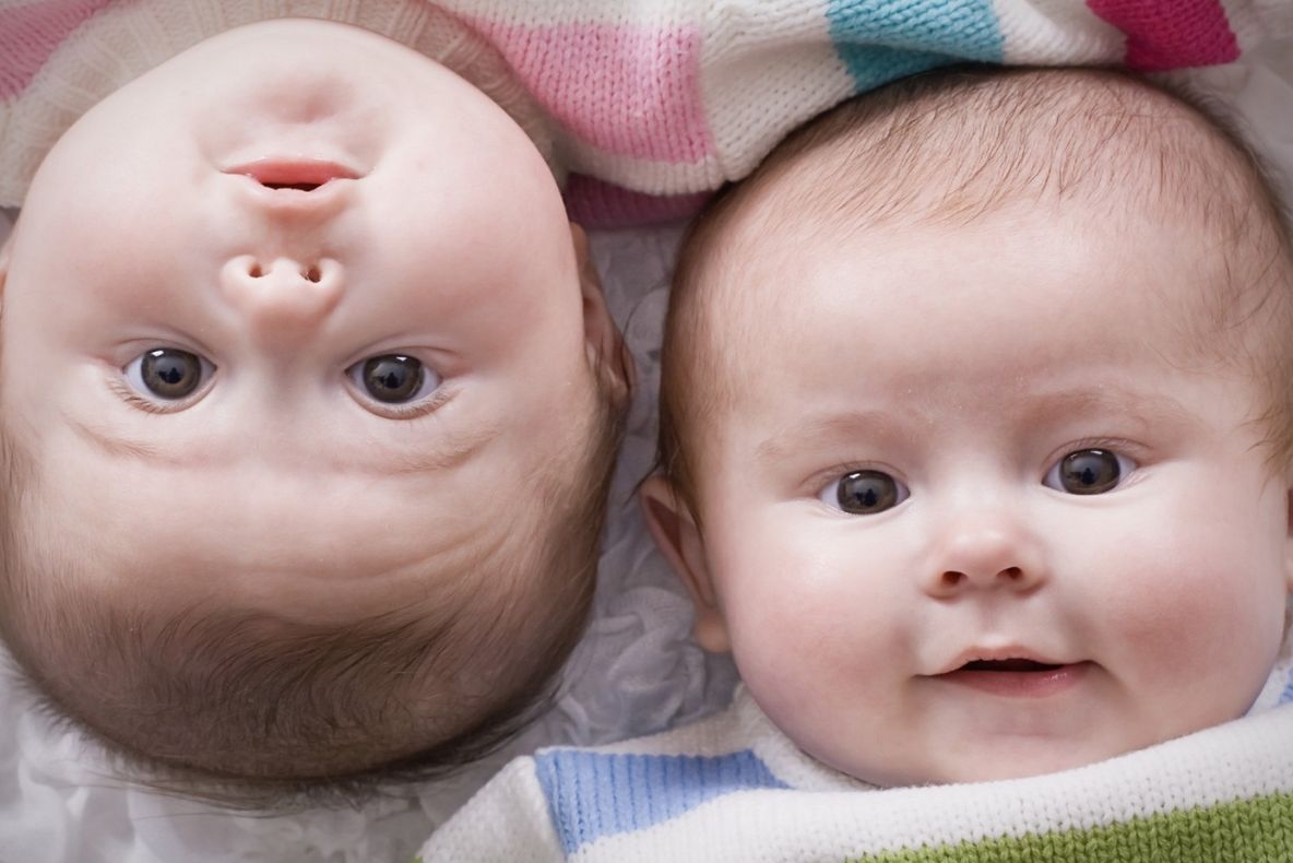 Vrei să ai gemeni? Iată cum îţi creşti şansele