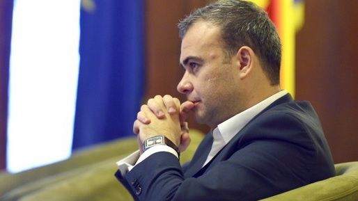 Darius Vâlcov, adus la Instanţa Supremă. Fostul ministru vrea în libertate