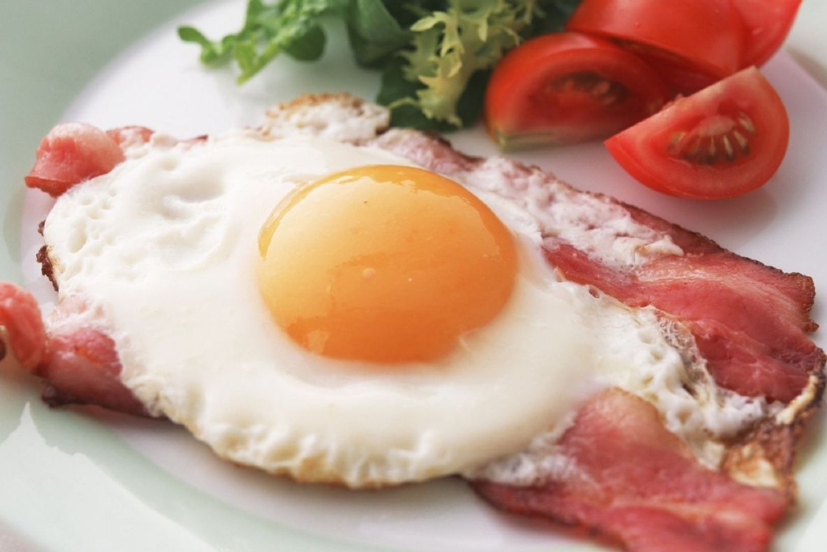 Top 8 combinaţii de alimente. Tu ce alegi? Delicios sau sănătos?