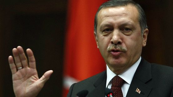 Erdogan și-a anulat dineul de la Cotroceni, după ce sediul partidului său a fost atacat