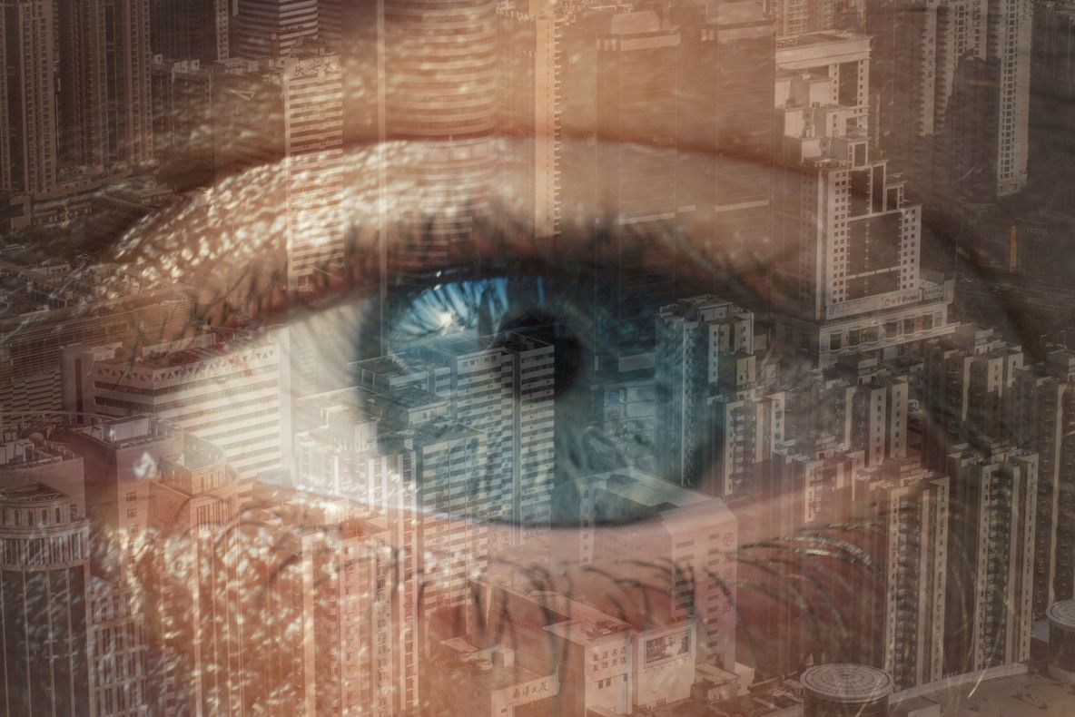 Facebook e mai rea decât Securitatea! Și fără cont tot te urmărește!