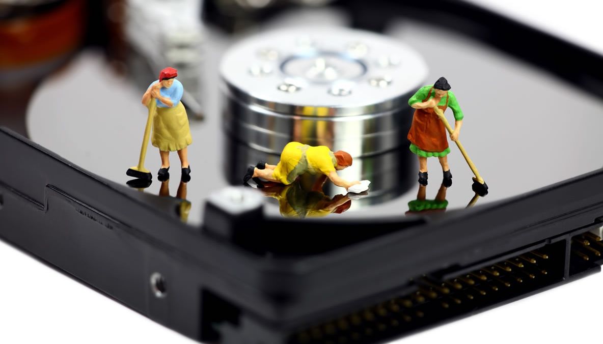 Ți s-a stricat calculatorul? Iată cum salvezi totul de pe hard disk!