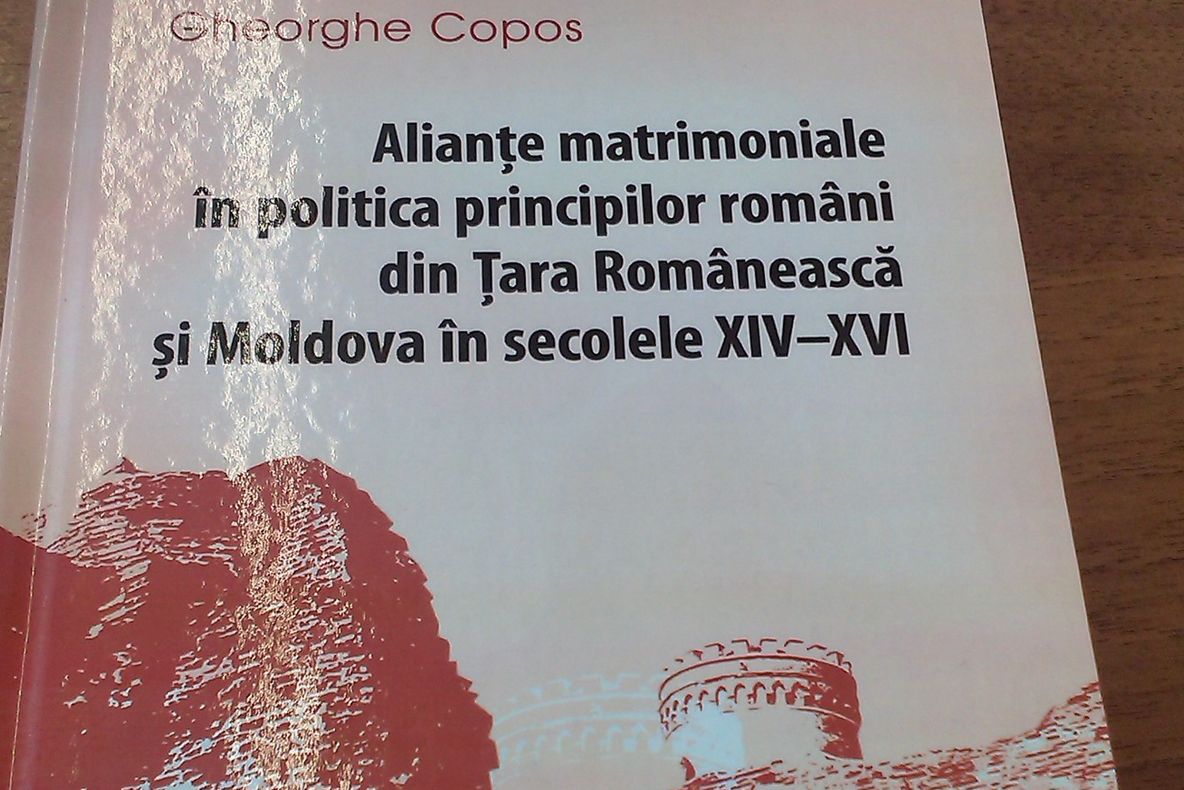 Cum arată cartea pentru care George Copos este bănuit de plagiat