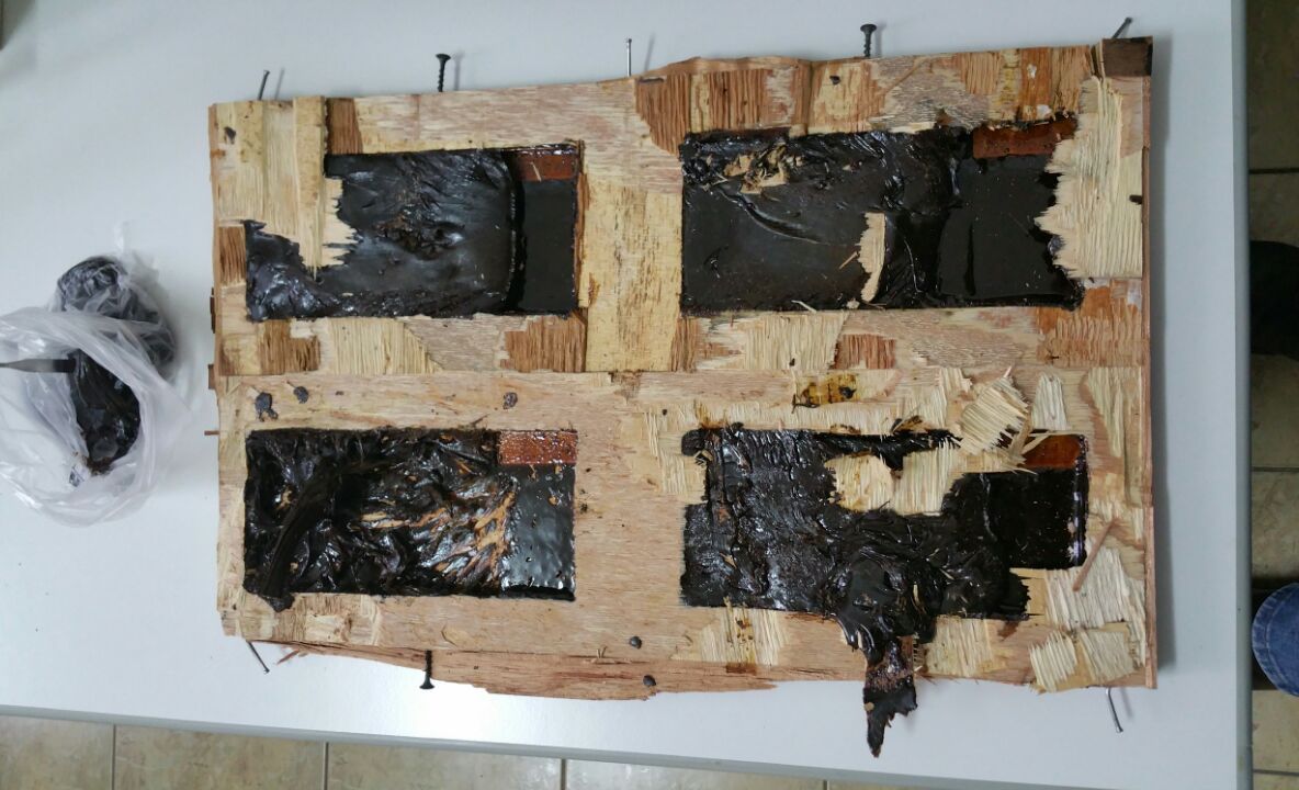 Captură record de droguri: 70 de kg de cocaină neagră, descoperite la Timişoara. Unde erau ascunse