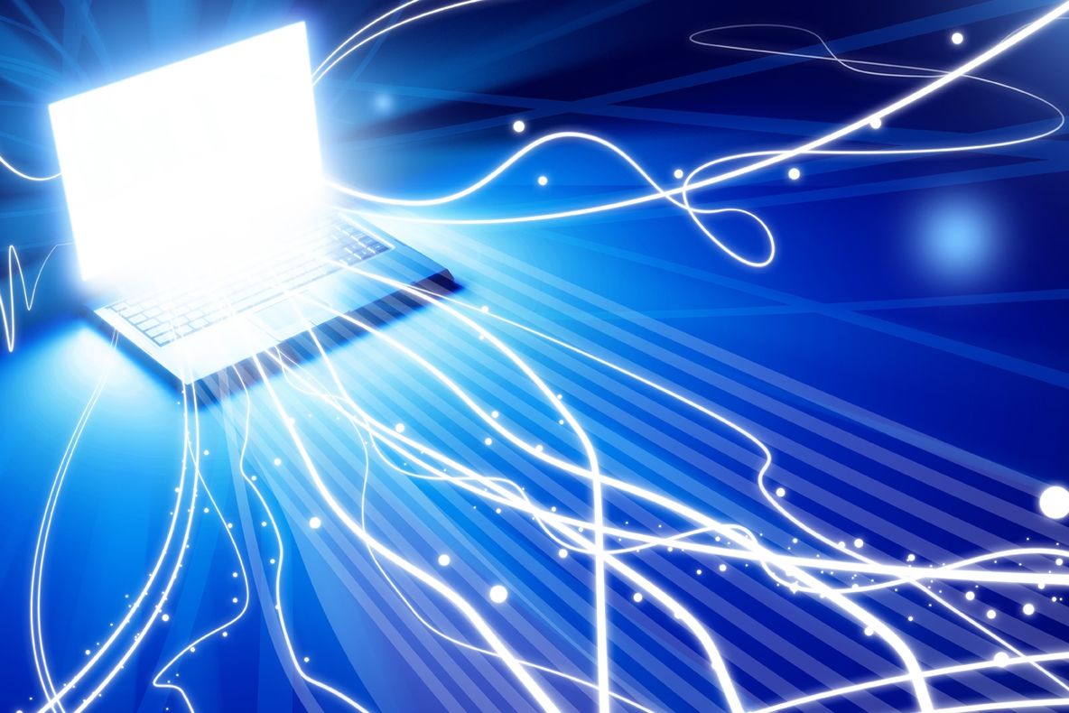 Rusia folosește o armată de informaticieni pentru propaganda pe internet 