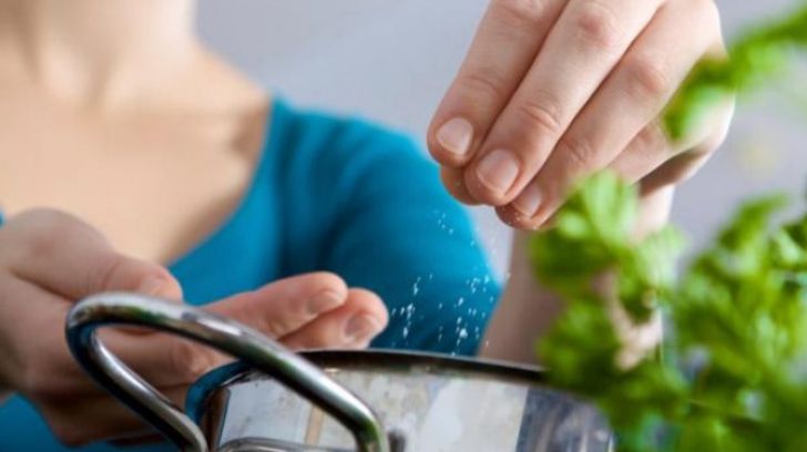 Remedii artrită. Vezi alimentele care te ajută împotriva durerii