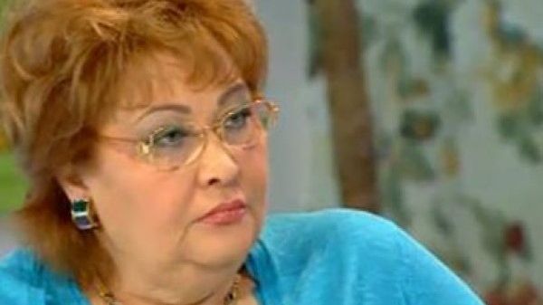 Slujba de înmormântare a mamei Oanei Zăvoranu a fost amânată