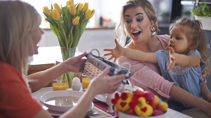 Horoscopul altfel. Ce fac zodiile de Paște