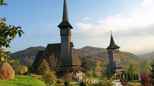 Care sunt cele mai căutate mănăstiri în noaptea de Înviere 