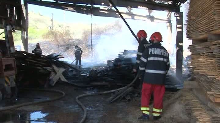 Salvatorul care nu a avut salvare. Pompierul care a scos din flacări zeci de oameni, răpus de cancer