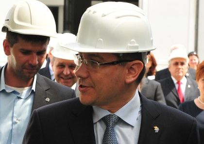 Raport catastrofal pentru guvernarea Ponta. Lucrările la autostrăzi și drumuri, la pământ!