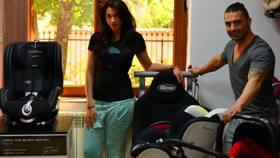 Pepe explică ce operații are soția lui la sâni: "A făcut una chiar înainte să nască"