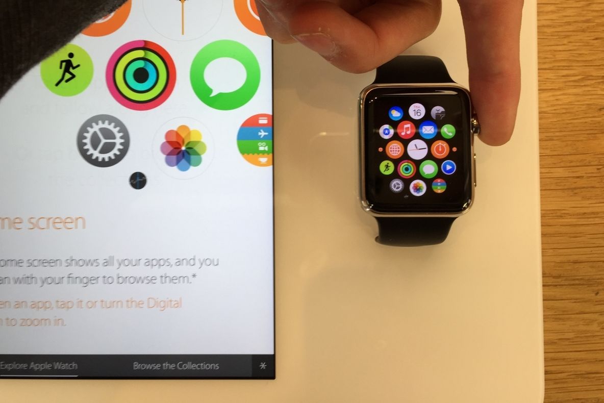 Primul test cu cel mai așteptat gadget al Apple! Premieră pentru România!