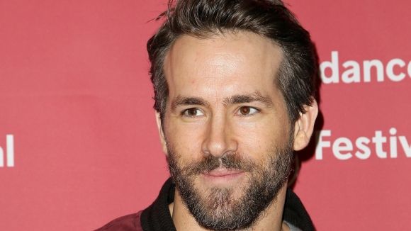 Un celebru actor, implicat într-un accident de mașină. Șoferul a fugit de la fața locului