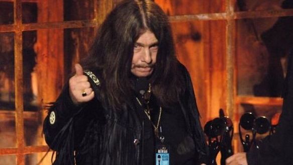 Fondatorul unei trupe celebre a murit într-un accident de maşină