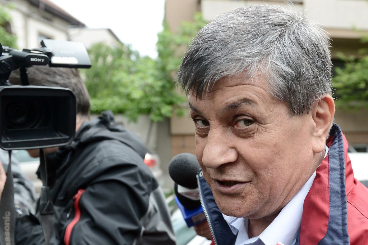 Fostul judecător Stan Mustaţă, 10 ani şi opt luni de închisoare, pentru luare de mită 