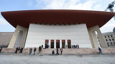 Veste excelentă pentru bucureşteni. Se redeschid terasele de pe acoperişul TNB