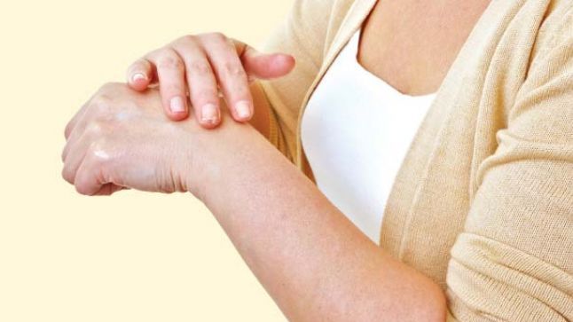 De ce unii oameni sunt muşcaţi mai des de ţânţari?