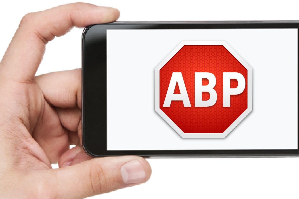 Aplicația care te scapă de cele mai enervante lucruri de pe net! Nu credeai că e așa simplu!