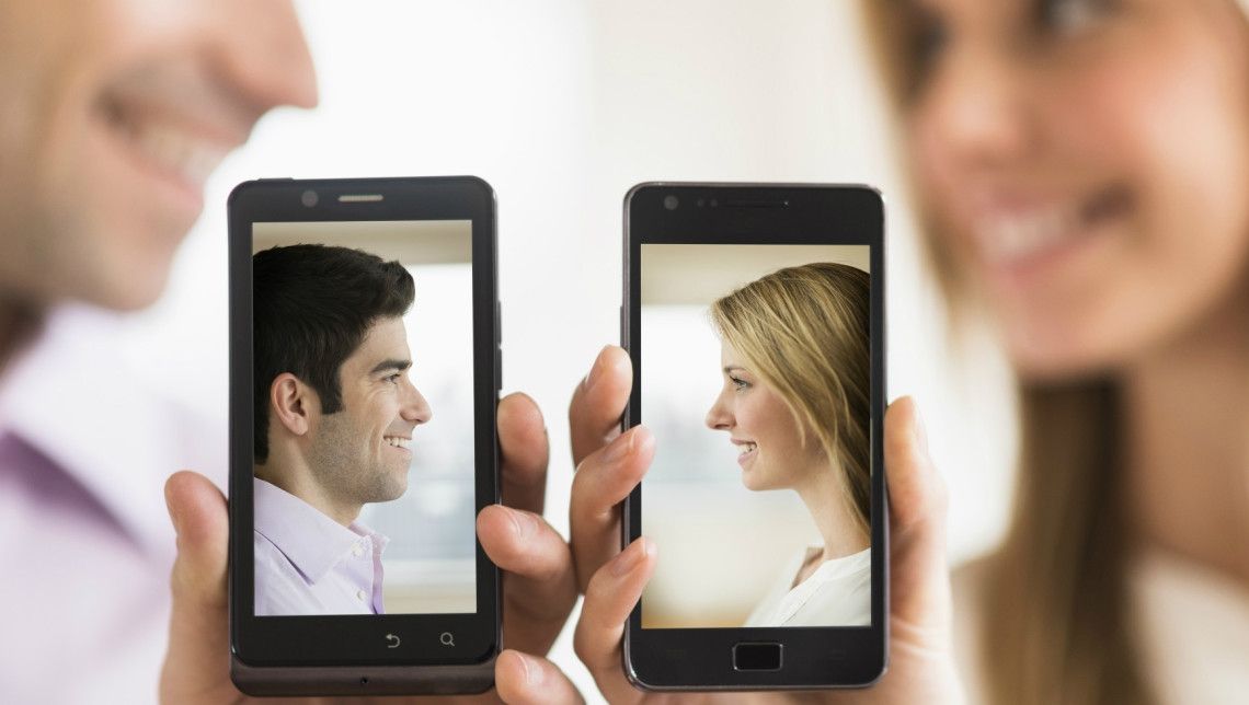 Cum te ajută telefonul să-ți găsești sufletul pereche sau parteneri de o noapte