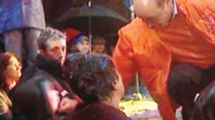 Băsescu era îngrijorat încă din 2004 că cineva ar fi putut filma scena lovirii copilului