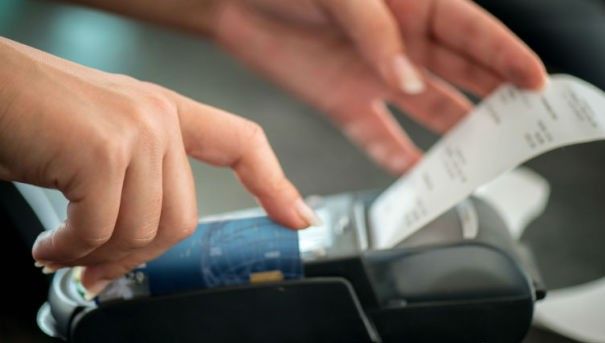 Loteria bonurilor fiscale! 100 de români vor împărţi premiul în valoare de 1 milion de lei 