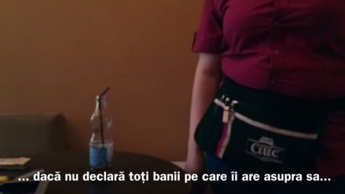 Chelneriţă, convinsă de concurenţă să-şi "trădeze" patronul pentru ca ANAF să închidă restaurantul 