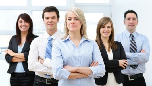 Angajatorii din UE angajează 300 de români. Vezi lista țărilor cu joburile vacante