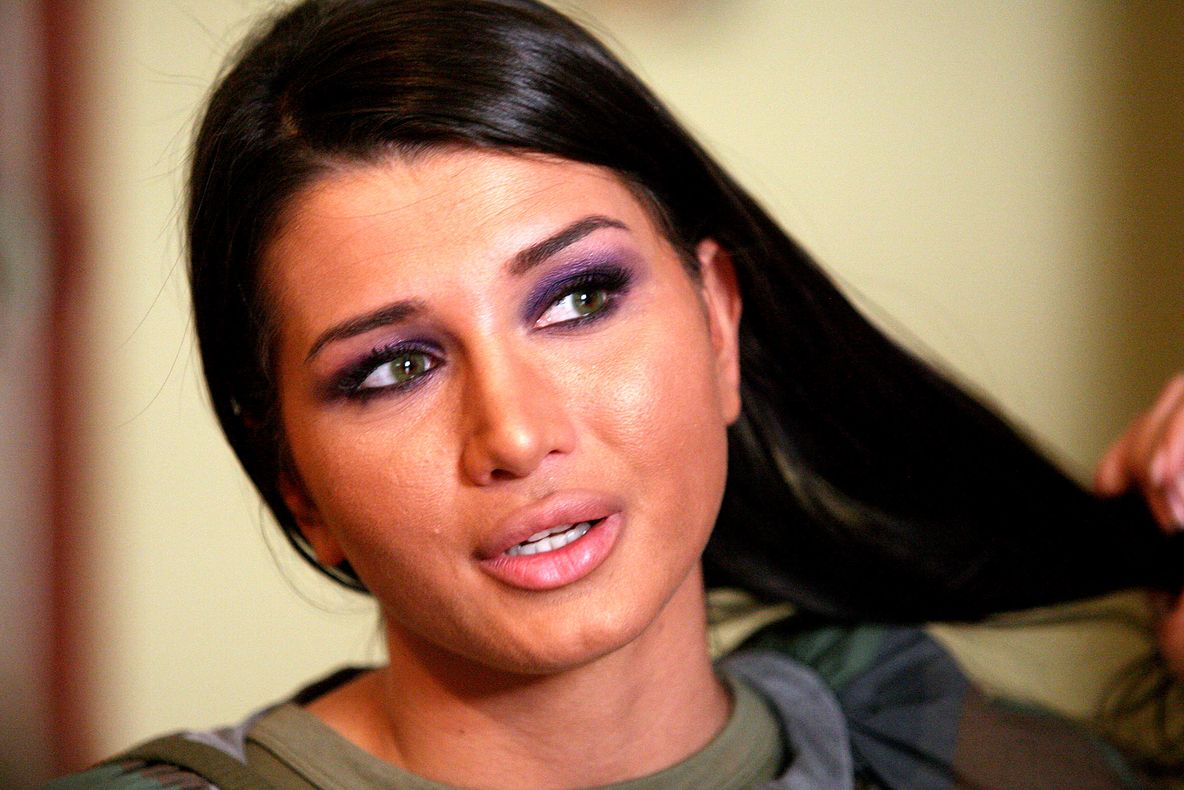 Elena Băsescu a slăbit 25 de kg peste noapte. Cum arată acum