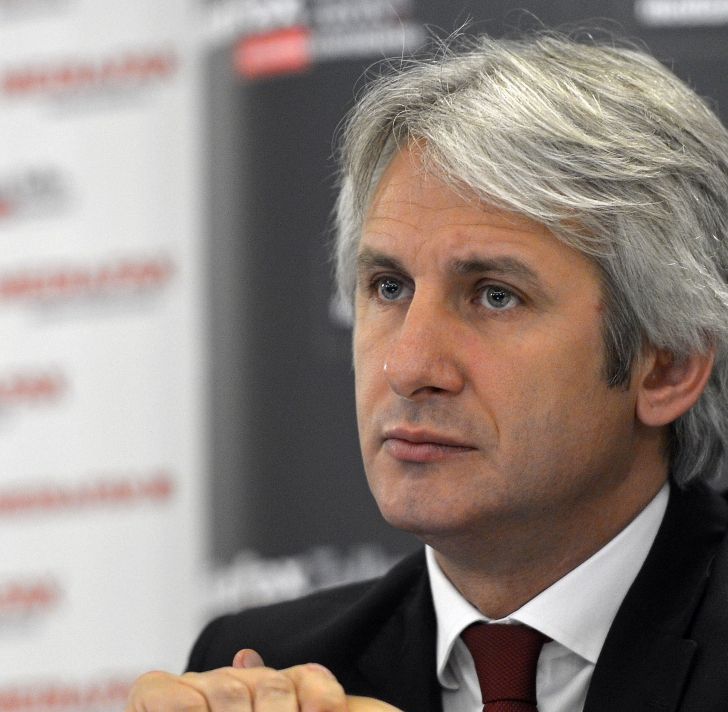 Teodorovici, anunț șoc:Cine dă bacșis băiatului care aduce pizza,se duce la pizzerie după bon fiscal