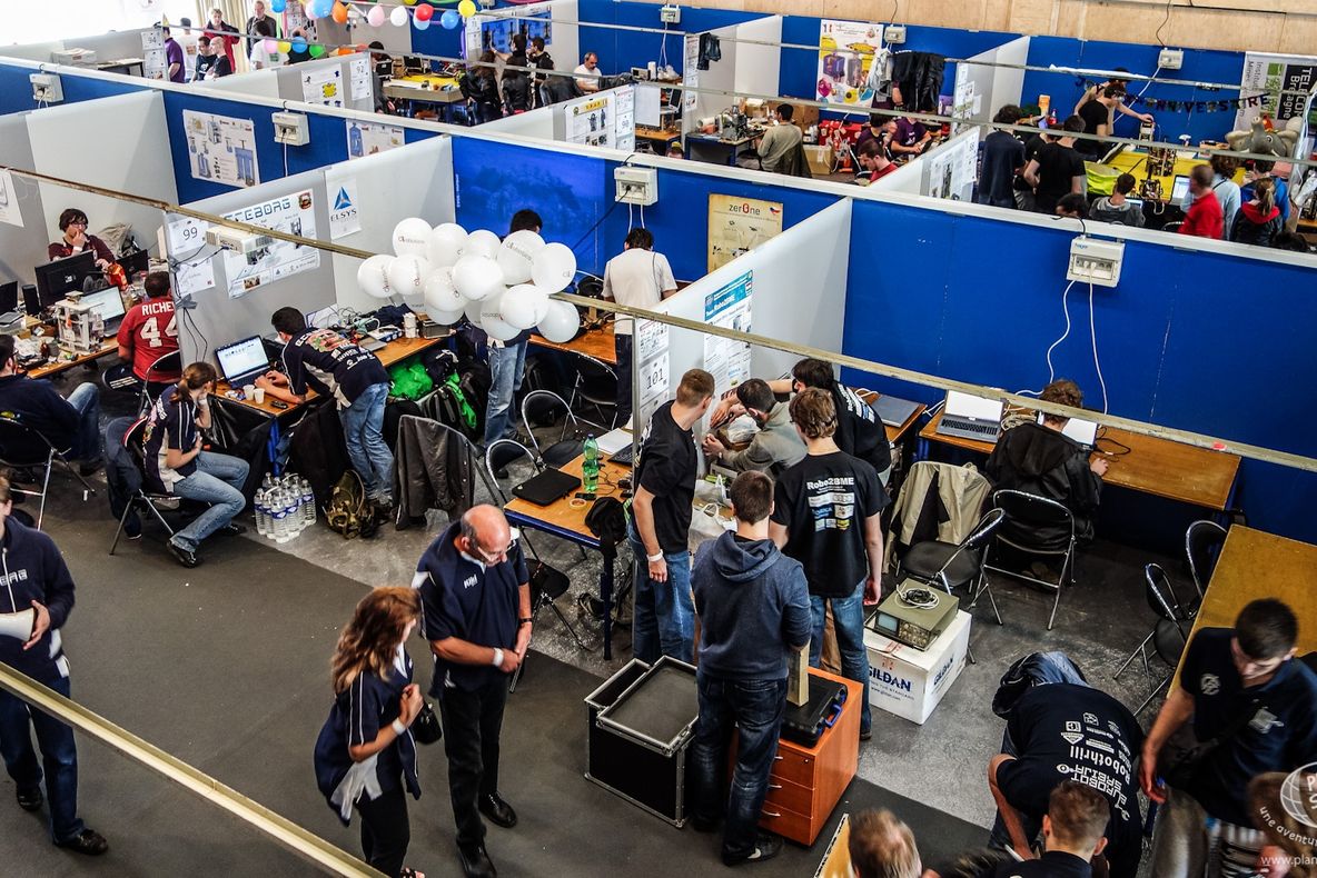 România, locul 5 la Campionatul European de Robotică