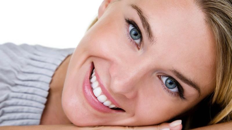 Află cum poţi scăpa rapid de tartru fără să mergi la stomatolog!