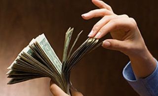 Horoscop. Cât de norocoasă eşti în luna iunie, în funcţie de zodia ta