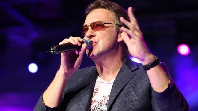 Gabriel Cotabiţă a fost operat, dar e în stare critică. Artistul a mai suferit infarcturi în trecut